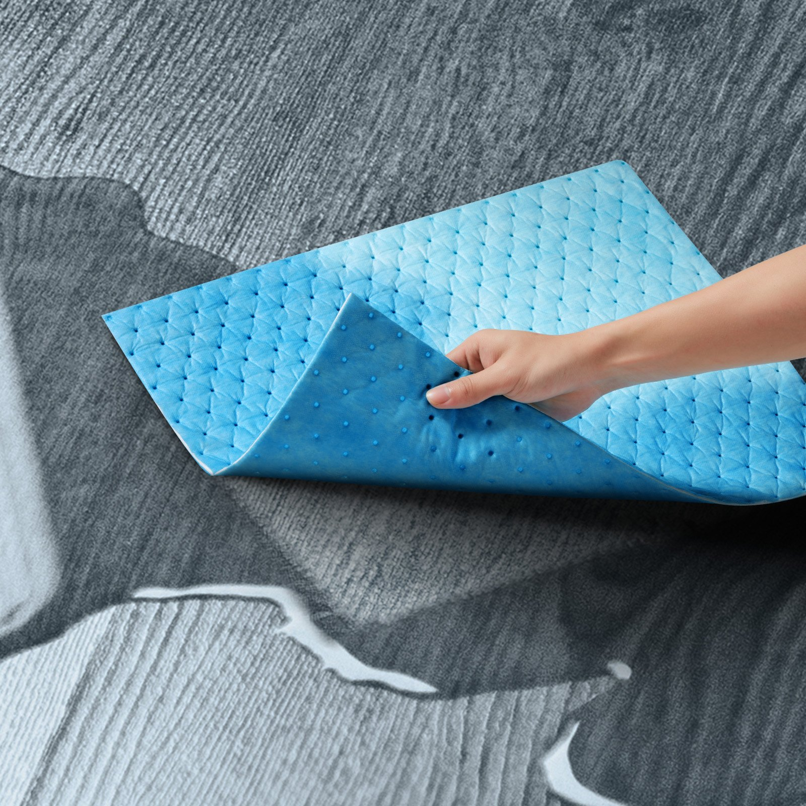 VEVOR Spill Absorbent Pads, Water Absorbing Mat Pad in Dispenser Box, 22.7L Capacity, 380 x 480 mm Polypropylene Absorbent Pad for Water, 30 pcs per Box