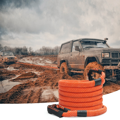 VEVOR 7/8" (2.2 cm) x 20'/6.1 m Kinetic Recovery Tow Rope 30,580 lbs/13,876.4 kg, Heavy-Duty Off Road Snatch Strap, Extreme Duty 30% Elasticity Energy Snatch Strap for Jeep Car Truck ATV UTV SUV Tractor